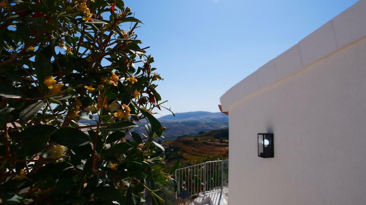 Antico Borgo Dei Templi Bed & Breakfast Agrigento Ngoại thất bức ảnh